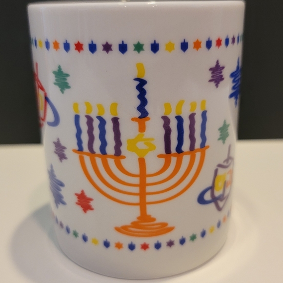 Happy Chanukah 10 oz Coffee mug designed by Susan Fisher Weis,  Rite lite Ltd. - Picture 3 of 8
